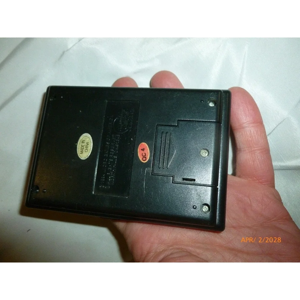 Vintage Mini Vegas Blackjack Handheld Electronic Game Games of America 1994